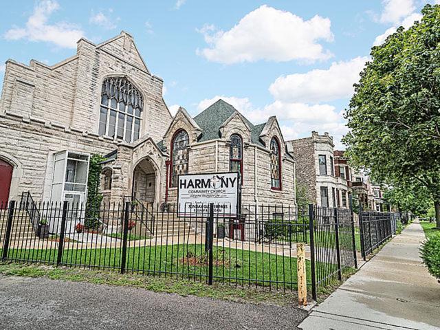 Modern 4Br Just A Block From Cta Pink Line With Pool Table Free Parking Apartment Chicago Exterior photo